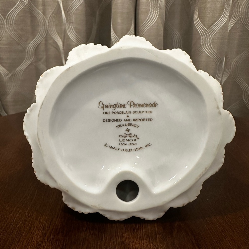 Lenox Collection “Springtime Promenade” Fine Porcelain Sculpture - Picture 9 of 11